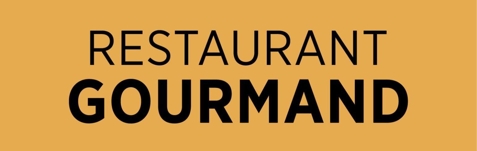 Les Ambassadeurs Logis Hotels Et Restaurant Суяк Екстериор снимка